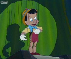 puzzel Pinocchio gelukkig, in een voorstelling
