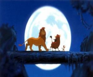 puzzel Simba lopen met zijn vrienden Timon en Pumbaa