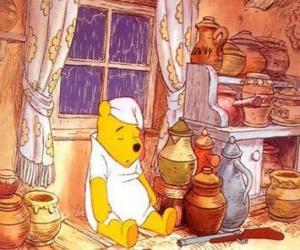 puzzel Winnie The Pooh slapen met het raam van zijn huis
