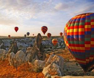 puzzel Ballon in het landschap