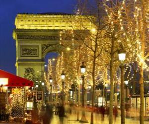 puzzel De Champs Élysees versierd voor de kerst met de Arc de Triomphe op de achtergrond. Parijs, Frankrijk