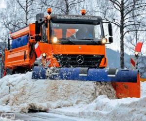 puzzel De sneeuwploeg vrachtwagen