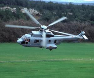 puzzel Groot Cougar EC725 helikopter