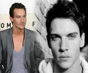 puzzel Jonathan Rhys Meyers is een model, acteur, producent en Ierse zanger