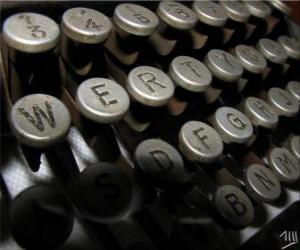 puzzel Lyrics van een oude schrijfmachine