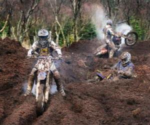 puzzel Motocross veel modder