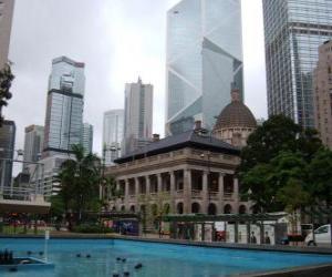 puzzel Neoklassieke gebouw in de stad van Hong Kong