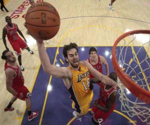 puzzel Pau Gasol ga voor een Slam Dunk