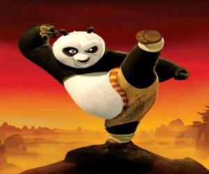 puzzel Po, de panda fan van Kung Fu, een opleiding tot master krijger te worden