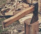De bijl is een instrument dat wordt gebruikt om hout hakken en kappen van bomen