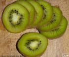 Een Kiwi Snijd plakjes kant-en-klare