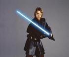 Jonge Anakin Skywalker met zijn lightsaber