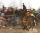 Ridder gestart met een snelle aanval op de vijand met de lans te paard