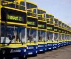 Bussen van Dublin in de parkeergarage