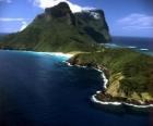 Lord Howe Eilanden, deze archipel is een voorbeeld van het genereren van een reeks van geïsoleerde oceanische eilanden door onderzeese vulkanische activiteit. Australië.