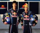 Sebastian Vettel en Mark Webber, de piloten van de Red Bull Racing Scuderia