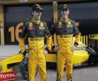 Robert Kubica en Vitaly Petrov, de piloten van de Renault F1 Scuderia