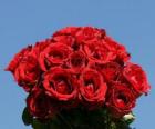 Een mooi boeket rozen voor je moeder
