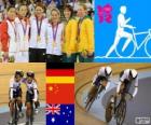 Podium fietsen track vrouwen team sprint, Kristina Vogel, Miriam Welte (Duitsland), Gong Jinjie, Guo Shuang (China) en Kaarle McCulloch, Anna Meares (Australië) - Londen 2012-