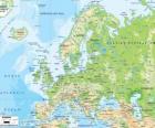 Kaart van Europa. Het Europese continent breidt via Rusland tot aan het Oeralgebergte