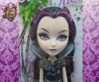 Raven Queen, leider van Rebels in Ever After High