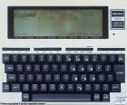 TRS-80 Model 100 (1983) een laptop met een groter LCD-scherm