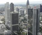 Frankfurt, is de grootste stad in de Duitse deelstaat Hessen en de vijfde grootste stad van Duitsland