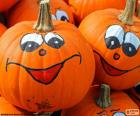 Leuk pompoenen geschilderd voor Halloween