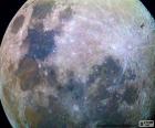 De maan is de enige natuurlijke satelliet van de aarde en de vijfde grootste van het zonnestelsel