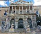 De nationale bibliotheek van Spanje is het centrum van bibliografische en documentair erfgoed van Spanje verantwoordelijk