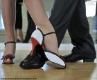 Koppel tango dansen. De tango is een muzikaal genre en dans, uit de regio van de Río de la Plata en de oppervlakte van invloed, vooral in de steden van Buenos Aires (Argentinië) en Montevideo (Uruguay)