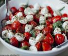 Tomaten- en mozzarellasalade