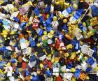 Lego figuren, van vrouwen, mannen die verschillende beroepen vertegenwoordigen