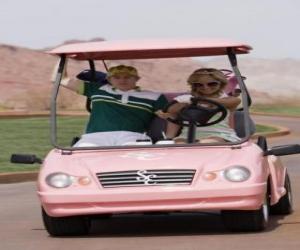 puzzel Ryan Evans (Lucas Grabeel), Sharpay Evans (Ashley Tisdale) in de golf auto