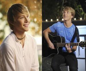 puzzel Sterling Knight is een Amerikaanse zanger en acteur.