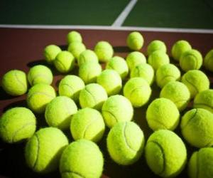 puzzel Tennisballen op de rechter