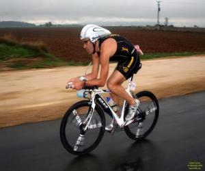 puzzel Triatleet in de wielerwereld