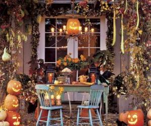 puzzel veranda versierd voor Halloween